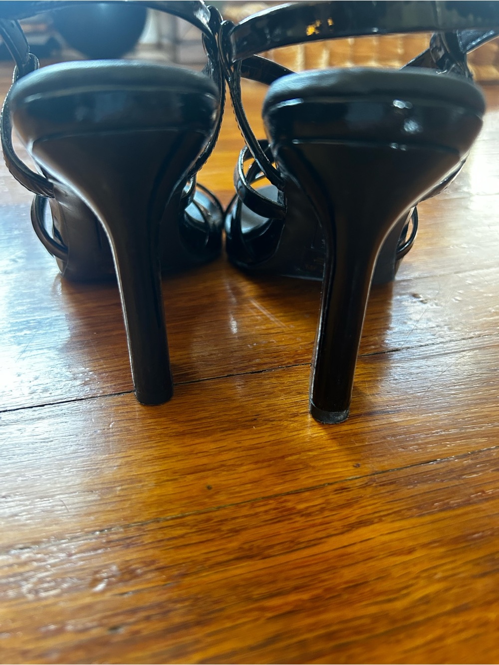 Naturalizer Black Patent Strappy Mid-Heel Sandals - Picture 4 of 5